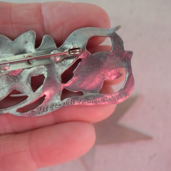 8 Vintage Pewter Brooches & Pins - Picture 11 of 13